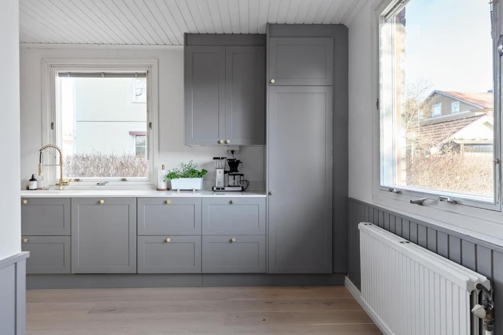 Amazing Family Home In Stockholm Exteriör bild